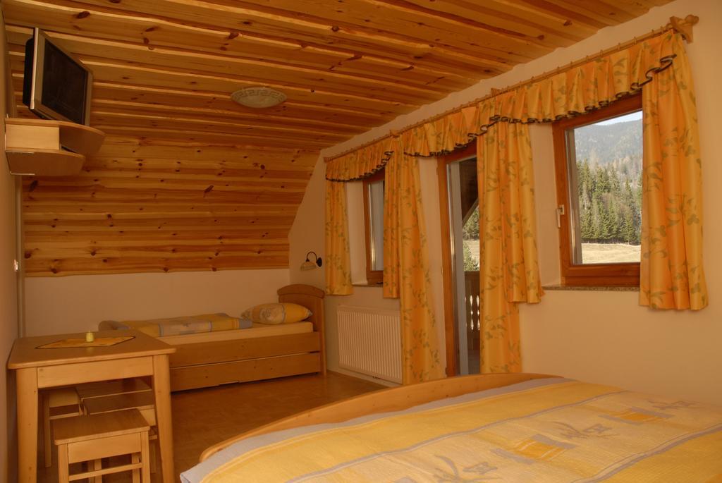Tourist Farm Gradisnik Apartment Solcava Luaran gambar